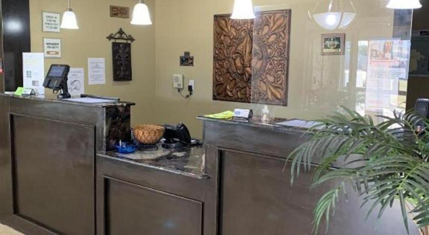 Rodeway Inn & Suites Winnfield Ngoại thất bức ảnh